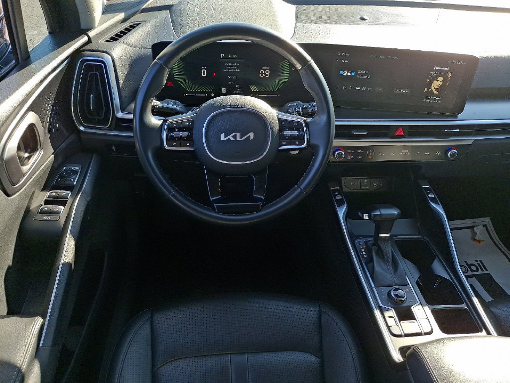 Used 2024 Kia Sorento S AWD/4WD image 12