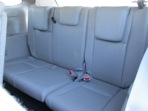 Used 2015 Toyota Highlander XLE image 33