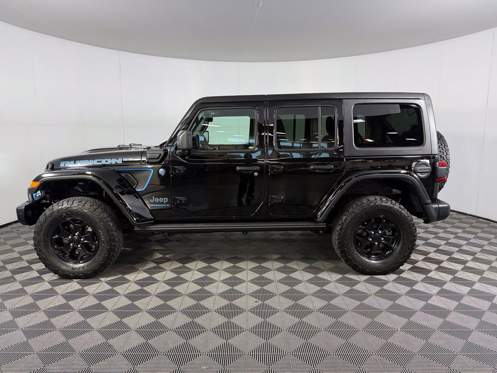 Certified 2023 Jeep Wrangler Unlimited Rubicon 4xe AWD/4WD image 10