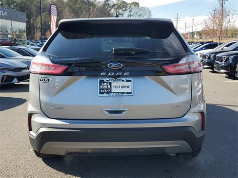 Used 2024 Ford Edge SEL image 5