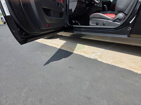 Used 2013 Dodge Challenger R/T RWD image 16