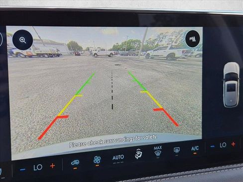 Used 2024 Lincoln Corsair FWD image 12