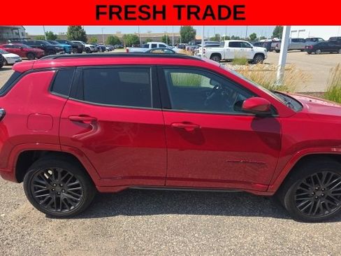 Used 2022 Jeep Compass Limited w/ (RED) Package AWD/4WD image 6