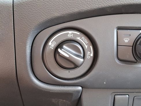 Certified 2023 Nissan Frontier PRO-4X w/ Tow Package image 25