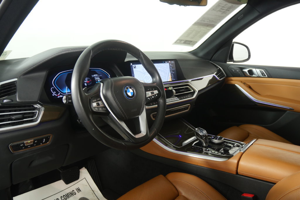 Used 2022 BMW X5 xDrive45e w/ Executive Package AWD/4WD image 12