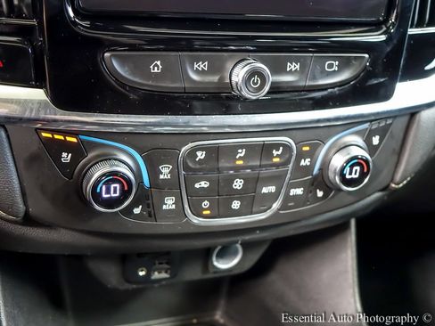 Used 2023 Chevrolet Traverse Premier w/ Redline Edition AWD/4WD image 20
