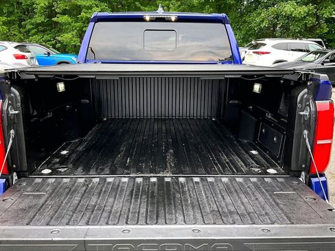 Certified 2024 Toyota Tacoma TRD Off-Road w/ TRD Off Road Upgrade Package AWD/4WD image 30