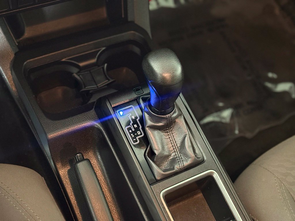 Used 2023 Toyota Tacoma SR RWD image 17