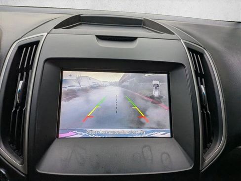 Used 2020 Ford Edge SEL AWD/4WD image 14