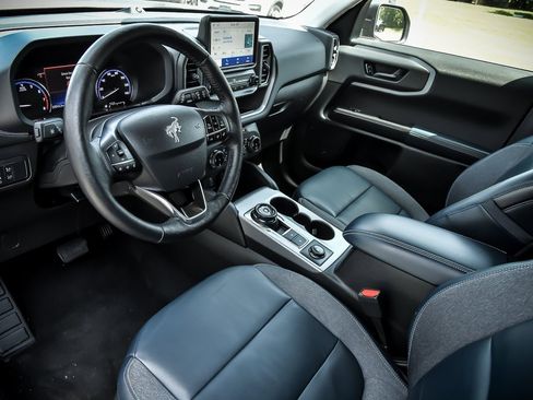 Used 2022 Ford Bronco Sport Outer Banks w/ Tech Package image 14