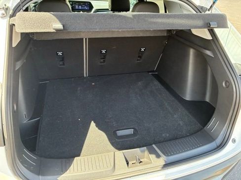 Used 2025 Chevrolet Trax ACTIV image 19