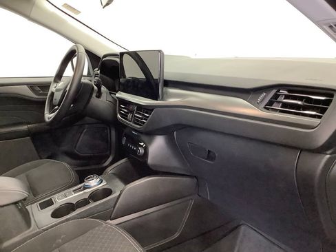 Used 2024 Ford Escape Active w/ Tech Pack #1 AWD/4WD image 28