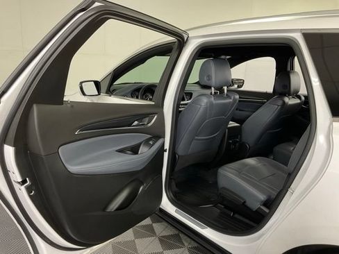 Used 2024 Buick Enclave Essence w/ Sport Touring Edition FWD image 34