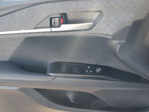 Used 2025 Toyota Camry XLE image 29