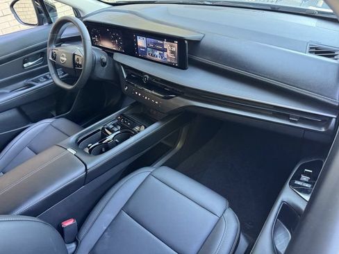 Used 2025 Nissan Murano SV AWD/4WD image 23