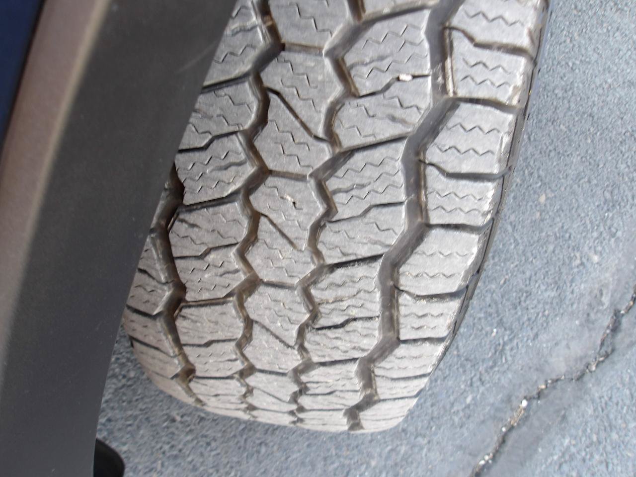 Used 2012 MAZDA CX-9 Grand Touring w/ Moonroof & Bose Audio Pkg AWD/4WD image 25