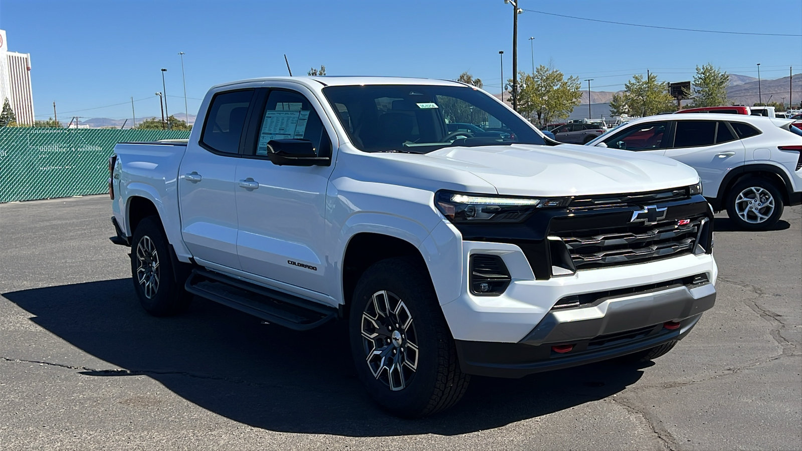 New 2026 Chevrolet Colorado Z71 w/ Technology Package AWD/4WD image 3