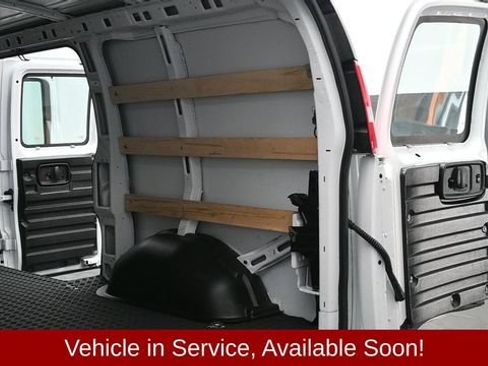 Used 2025 GMC Savana 2500 w/ Driver Convenience Package RWD image 19