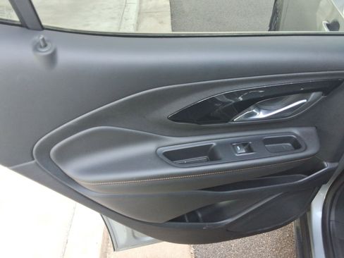 Used 2023 GMC Terrain AT4 image 21