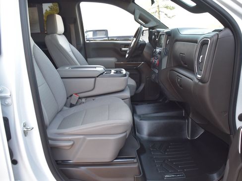 Used 2022 Chevrolet Silverado 1500 LT w/ LPO, Dark Essentials Package AWD/4WD image 20