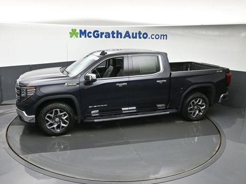Used 2024 GMC Sierra 1500 SLT image 20