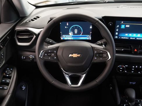 New 2026 Chevrolet TrailBlazer LT AWD/4WD image 9