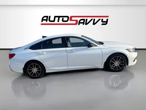 Used 2021 Honda Accord Sport image 8