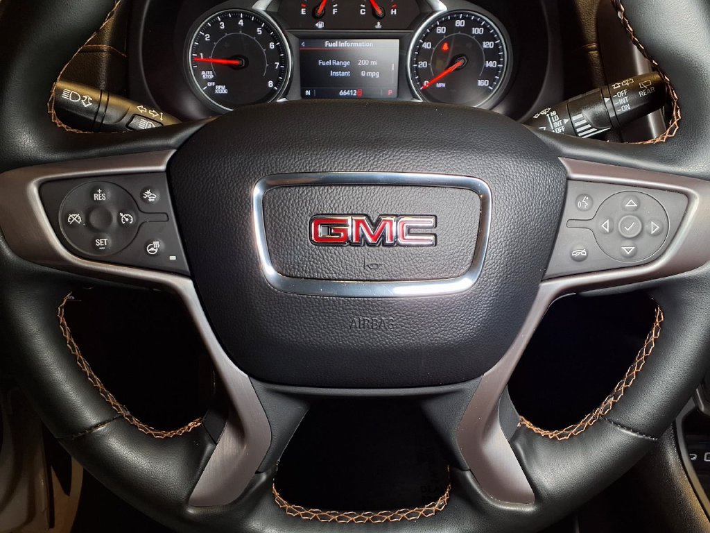 Used 2023 GMC Terrain AT4 AWD/4WD image 9