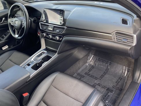 Used 2022 Honda Accord Sport image 10