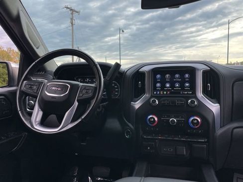 Used 2020 GMC Sierra 1500 SLT w/ SLT Premium Package image 17