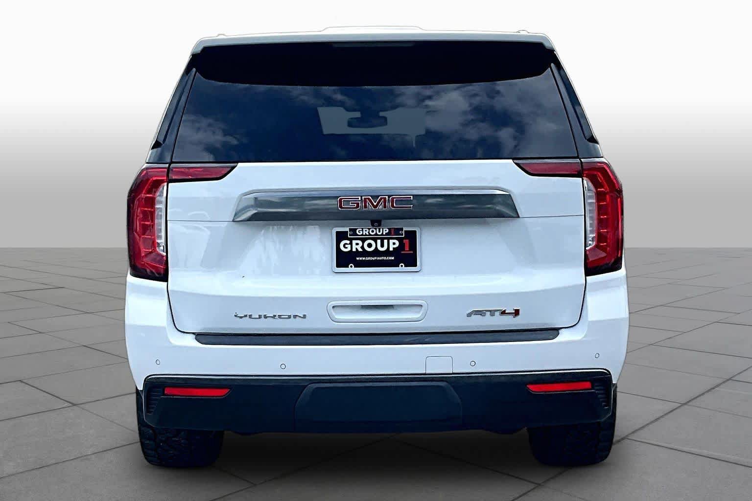 Used 2021 GMC Yukon AT4 w/ AT4 Premium Plus Package AWD/4WD image 5
