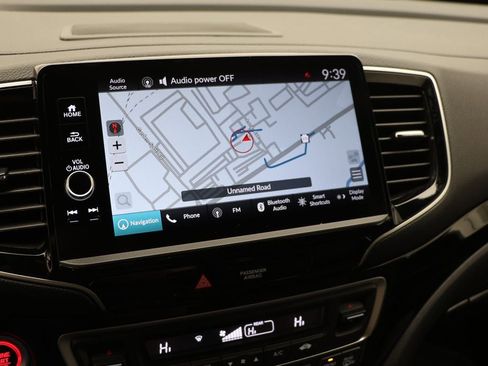 Used 2025 Honda Ridgeline Black Edition image 32