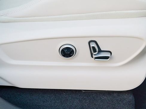 Used 2025 Maserati Grecale GT AWD/4WD image 39
