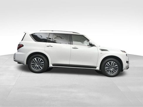 Used 2022 Nissan Armada SV w/ SV Appearance Package RWD image 15