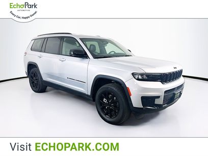 Used 2024 Jeep Grand Cherokee L Laredo
