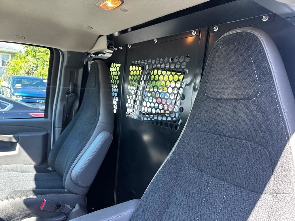 Used 2021 Chevrolet Express 2500 w/ Driver Convenience Package RWD image 12