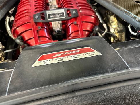 Used 2025 Chevrolet Corvette Z06 RWD image 40