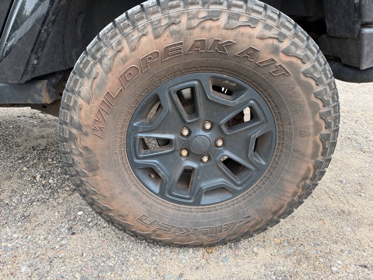 Used 2016 Jeep Wrangler Unlimited Sahara AWD/4WD image 10