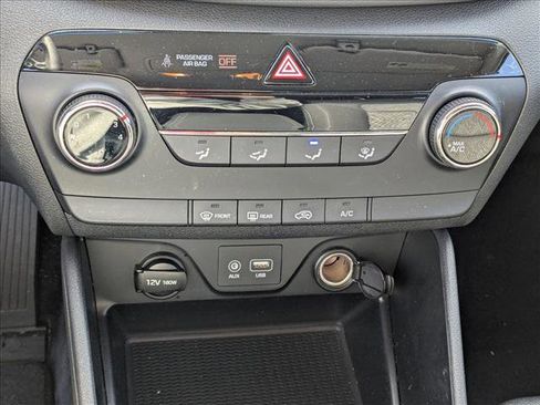 Used 2017 Hyundai Tucson SE image 14