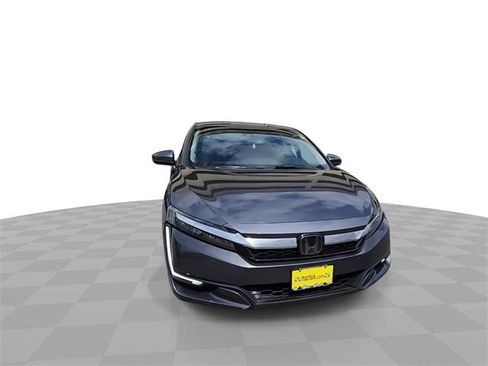Used 2018 Honda Clarity Plug-In Hybrid image 3