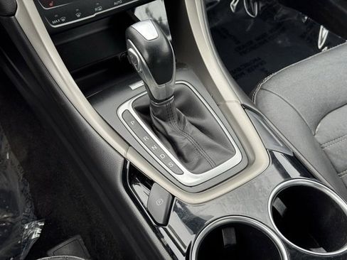 Used 2013 Ford Fusion SE image 14