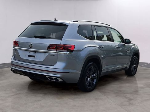Used 2022 Volkswagen Atlas SEL R-Line AWD/4WD image 4