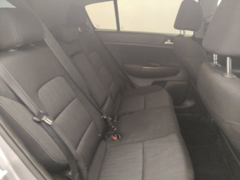 Used 2022 Kia Sportage LX AWD/4WD image 19