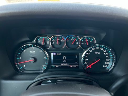 Used 2016 Chevrolet Tahoe LTZ AWD/4WD image 24