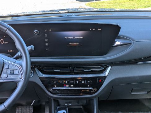 Used 2025 Buick Envista Avenir FWD image 20