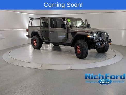 Used 2021 Jeep Gladiator Rubicon w/ Cold Weather Group image 7