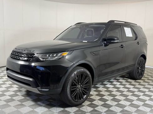 Certified 2017 Land Rover Discovery HSE image 2