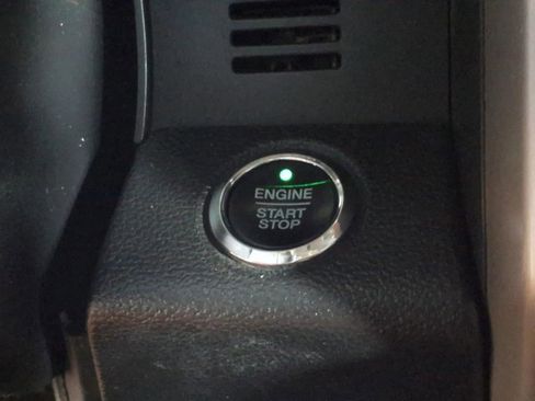 Used 2018 Ford F150 Lariat image 27