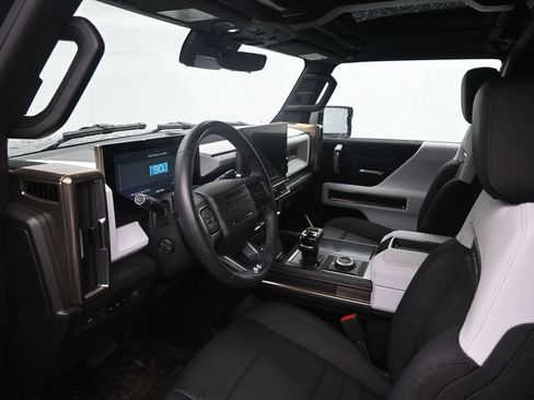 Used 2025 GMC Hummer EV 3X AWD/4WD image 20