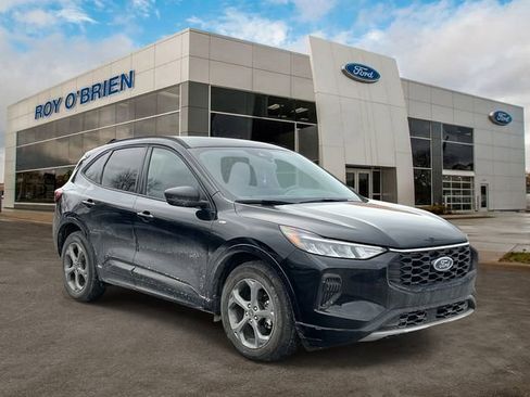 Certified 2024 Ford Escape ST-Line w/ Tech Pack #1 image 6